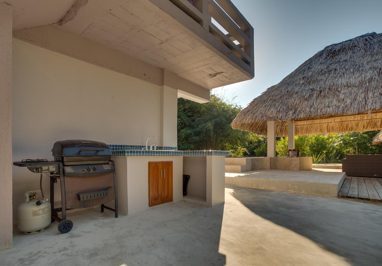 Bayshore Bijou Suites Maya Beach ภายนอก รูปภาพ