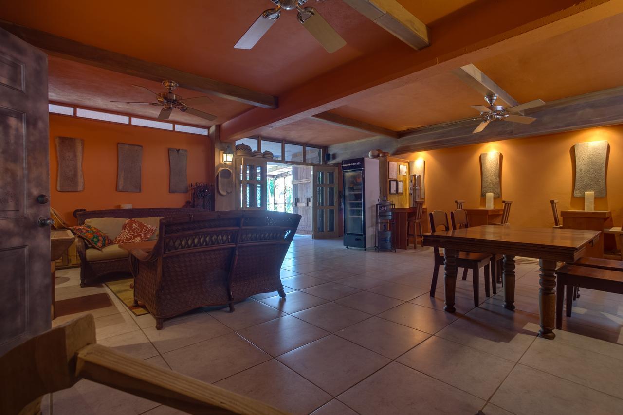 Bayshore Bijou Suites Maya Beach ภายนอก รูปภาพ