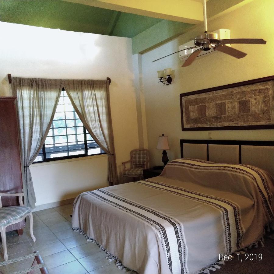 Bayshore Bijou Suites Maya Beach ภายนอก รูปภาพ